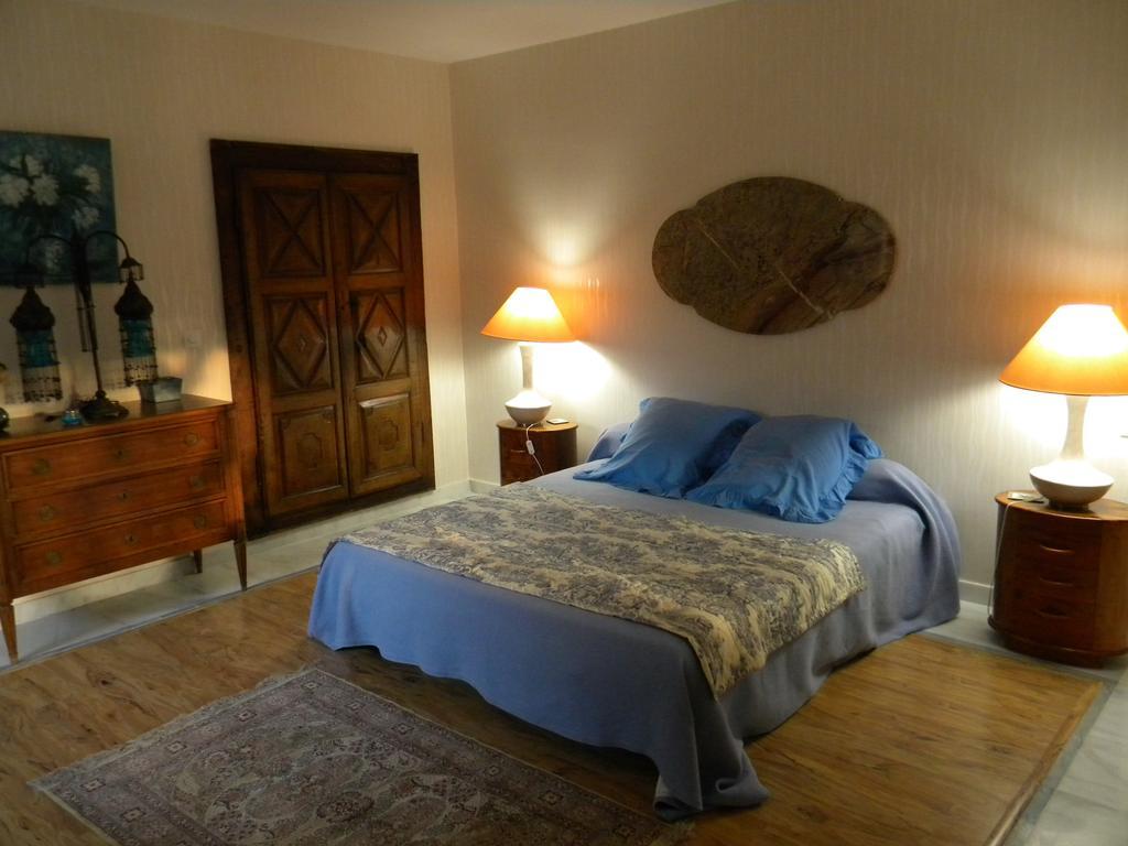 Les Arbousiers Hotel Ceret Bilik gambar
